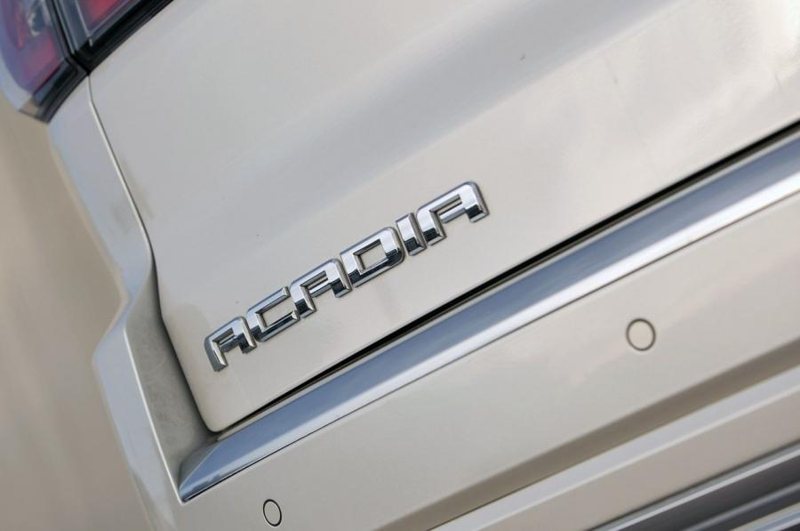  GMC Acadia Denali 2012 года  (фото 47 из 67)